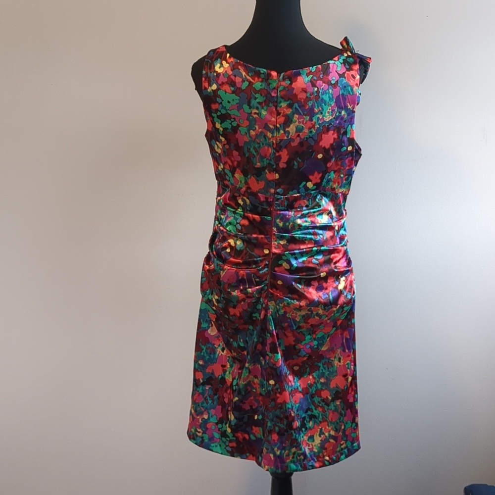 LONDON TIMES  Sleeveless V Neck Dress with Ruffle - 10 - Picture 6 of 9